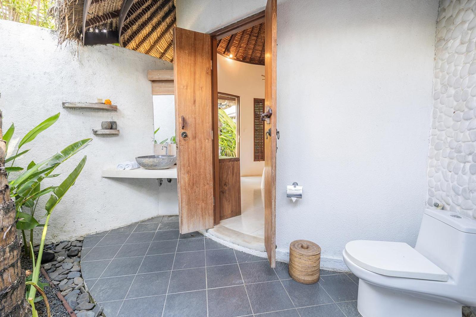 Oasis Bungalows Uluwatu  Exterior photo